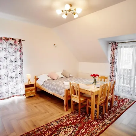 U Anny 3* Устронь