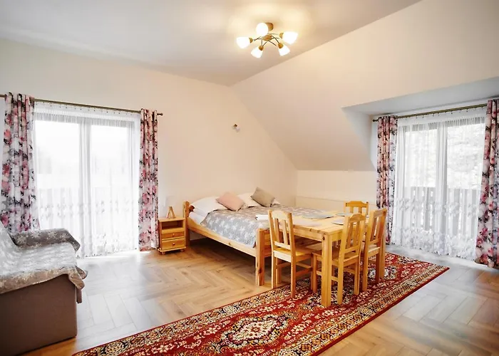 U Anny 3* אוסטראון